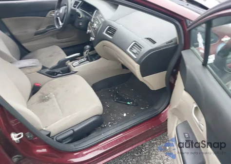 2013 Honda Civic Lx z USA, uszkodzony, nr VIN 2HGFB2F55DH503870